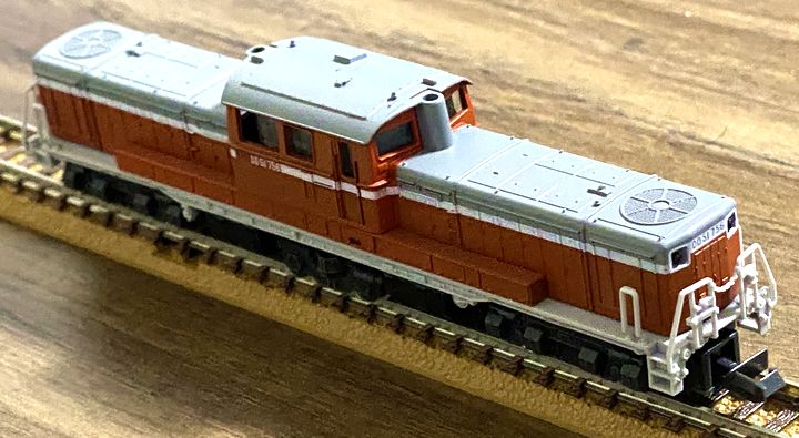 ヤフオクで購入したDD51形ディーゼル機関車の中古品